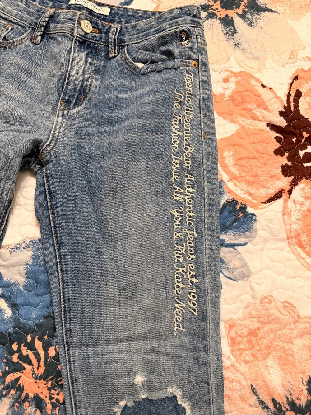 Women’s Light Blue Distressed Straight-Leg Teenie Weenie Bear Jeans